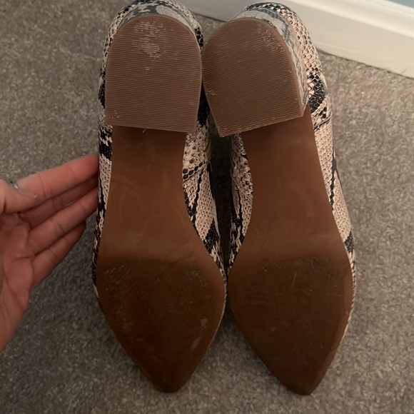 Cole Haan Eva Snake Bootie Size 9 - Picture 4 of 5